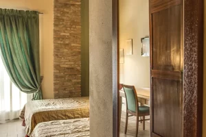 _MG_0579_80_81_residencepratile