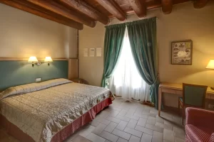 _MG_0731_2_3_camerafiorile